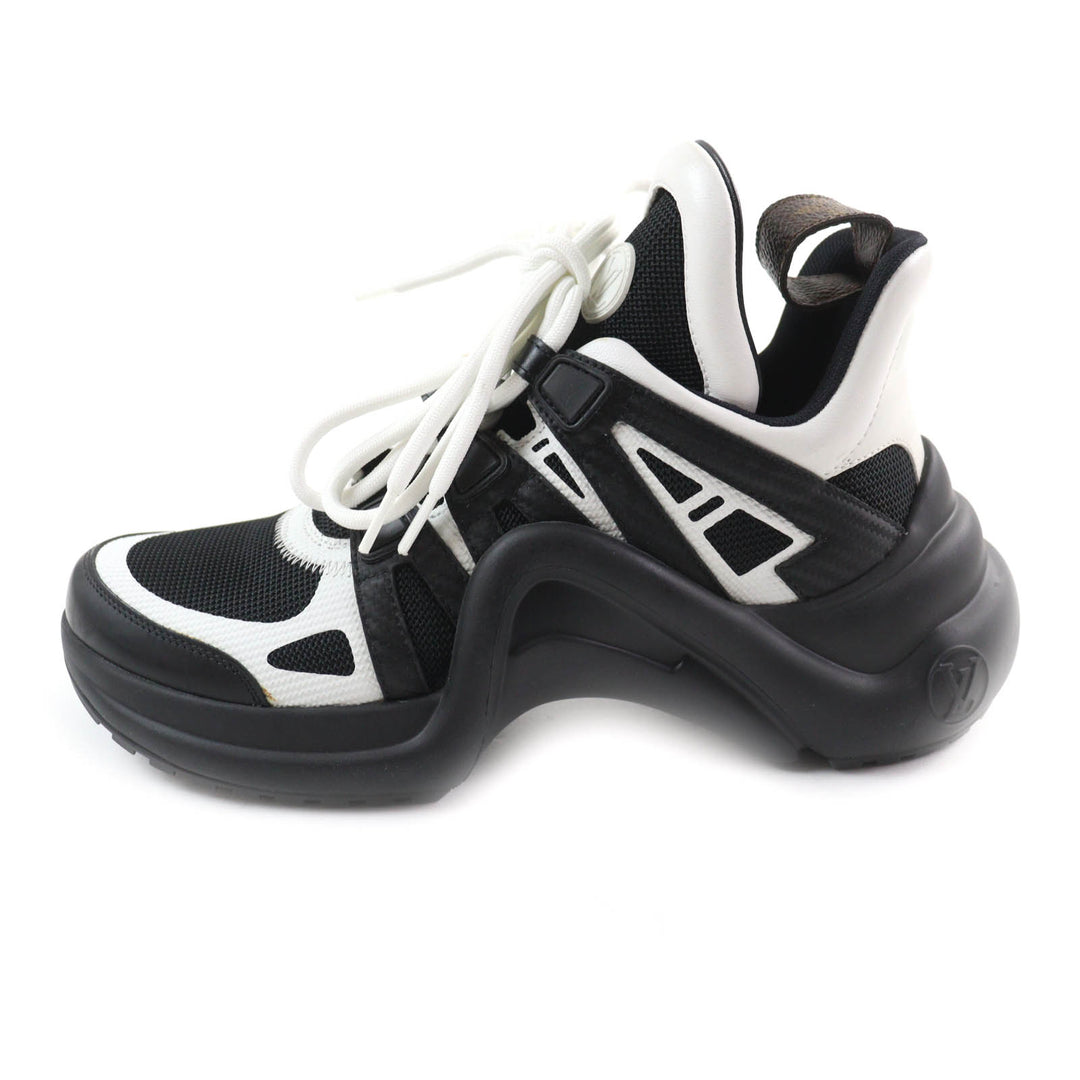 Great LOUIS VUITTON High cut sneakers Black White Women 35.5