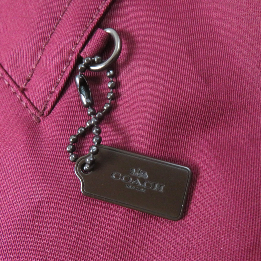 Pristine COACH trench coat Signature charm and logo button on the back, XS