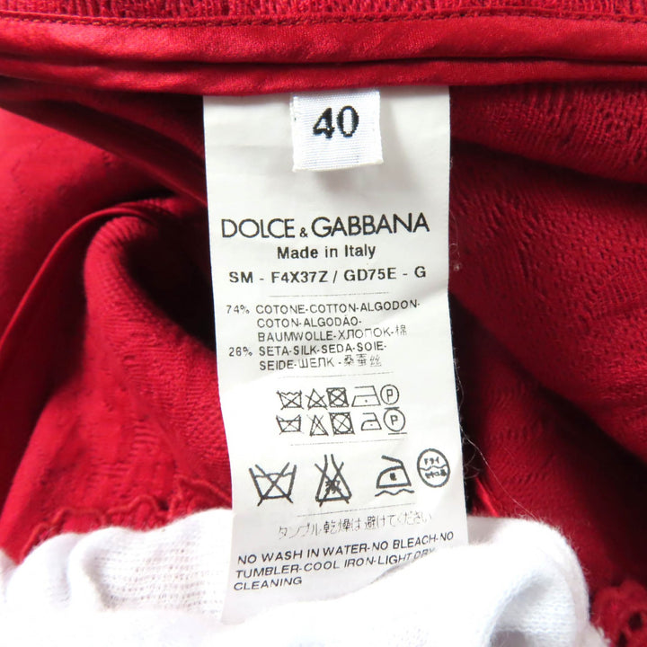 Excellent DOLCE&GABBANA skirt Floral pattern, all-over embossed, with lace, trapezoid Red cotton Women 40