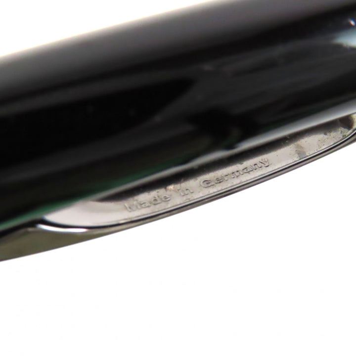 MONTBLANC Ballpoint pen Starwalker White Star Twist Type Black gun metallic mens