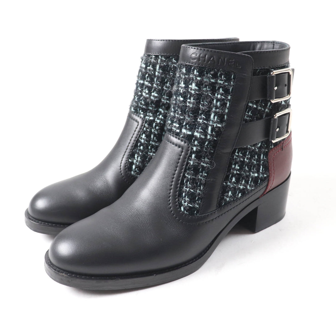 Great CHANEL Ankle boots Belt design Black light blue leather Women 22B G39334