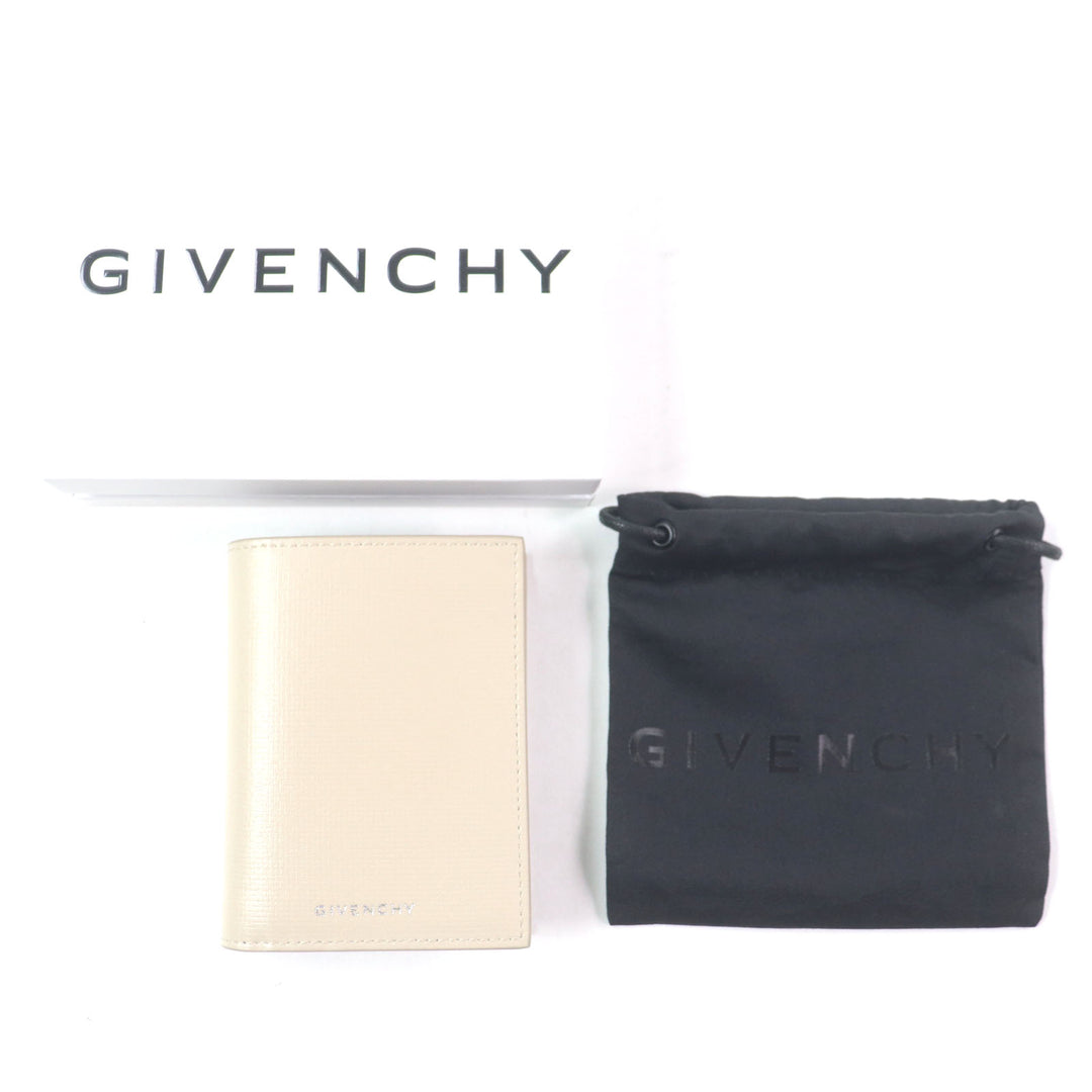 Pristine GIVENCHY Bifold Wallet Classic 4G Card Boulder Beige leather mens