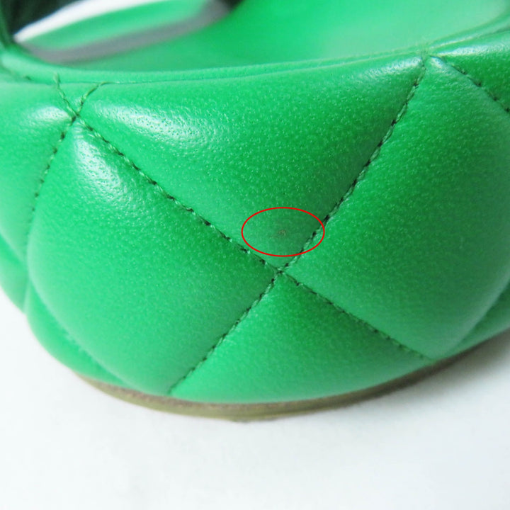 Great BOTTEGAVENETA Sandals Padded quilting green leather Women 36