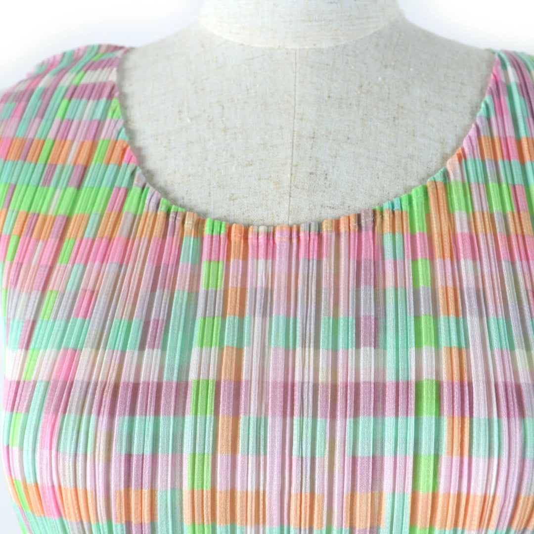 Great PLEATS PLEASE one piece Check Pattern Sleeveless Tunic multicolor 3