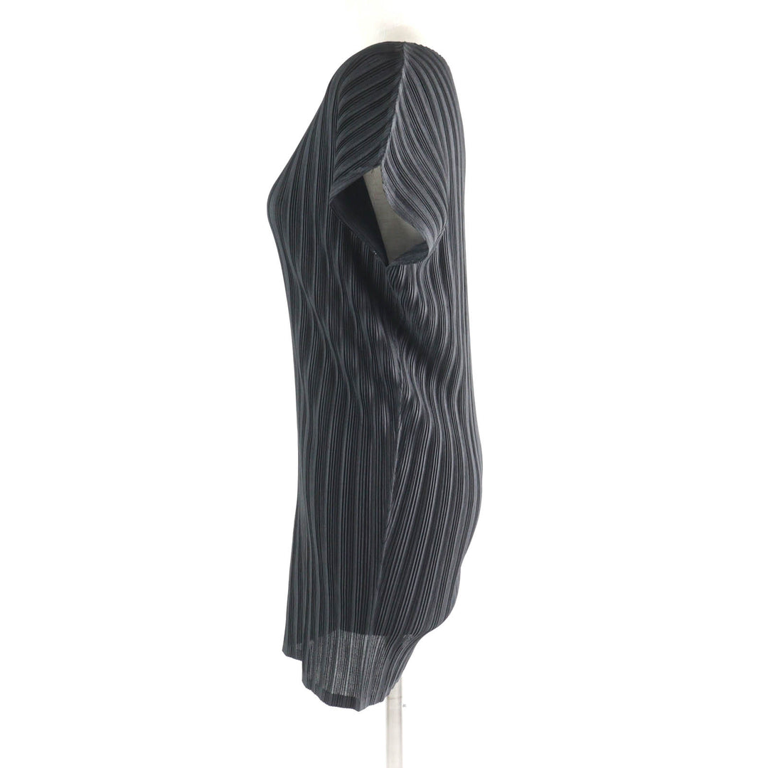 Excellent PLEATS PLEASE one piece Crew Neck French Sleeve Pleated Tunic black