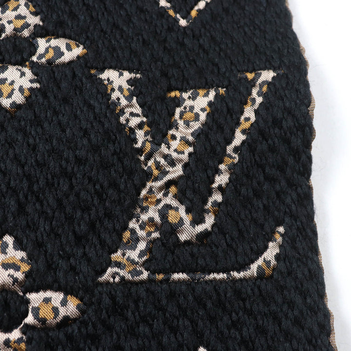 Great LOUIS VUITTON Scarf Escharpe Giant Monogram Jungle Black beige M75885