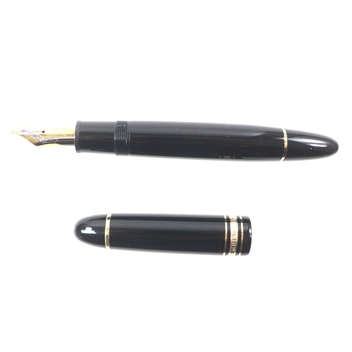 Excellent MONTBLANC fountain pen Meisterstck white star Black gold 18K mens