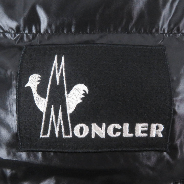 Excellent MONCLER Down vest BANKER GILET Logo patch WZIP gilet black Nylon mens 0