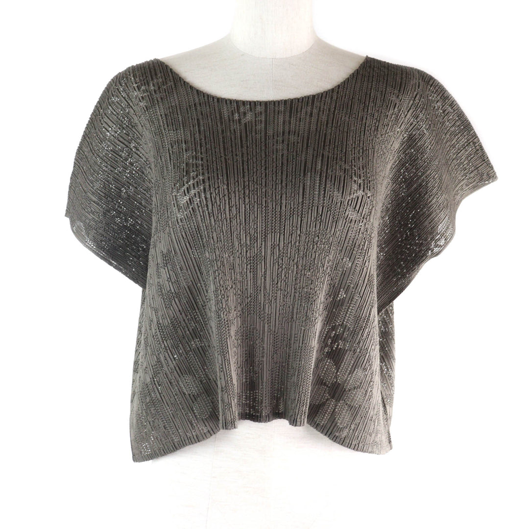 Excellent PLEATS PLEASE T-shirt Floral print All-over lace Cropped length Women