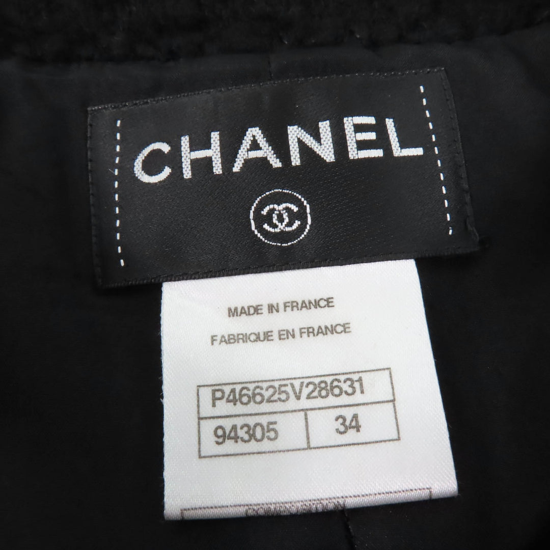Excellent CHANEL coat Tweed with COCO Mark buttons black wool Women 34 P46625V28631