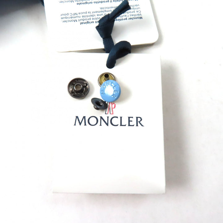 Pristine MONCLER Down vest BERNARD With logo patch Light blue Nylon Kids