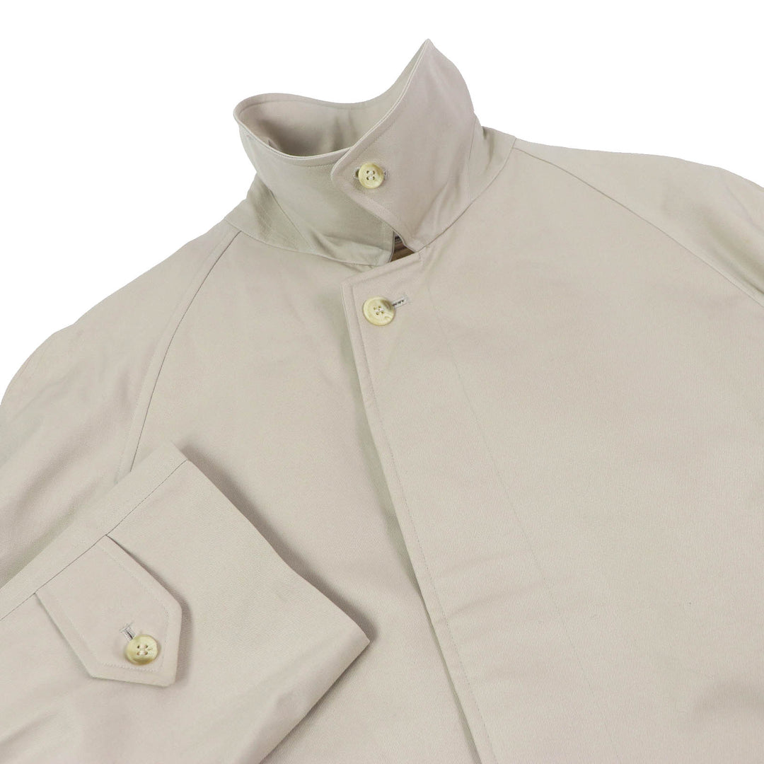 Very Good Burberrys coat Wool liner with Nova check pattern on the back beige