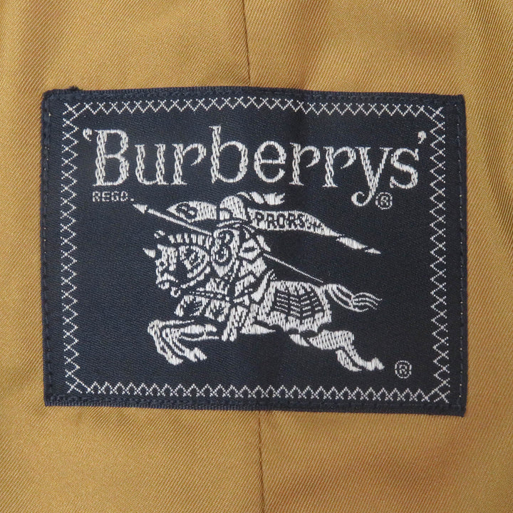 Very Good Burberrys coat Wool liner with Nova check pattern on the back beige