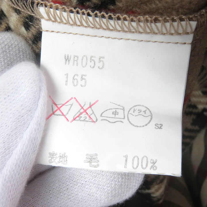 Very Good Burberrys coat Wool liner with Nova check pattern on the back beige