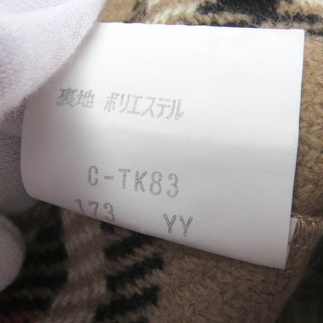 Very Good Burberrys coat Wool liner with Nova check pattern on the back beige