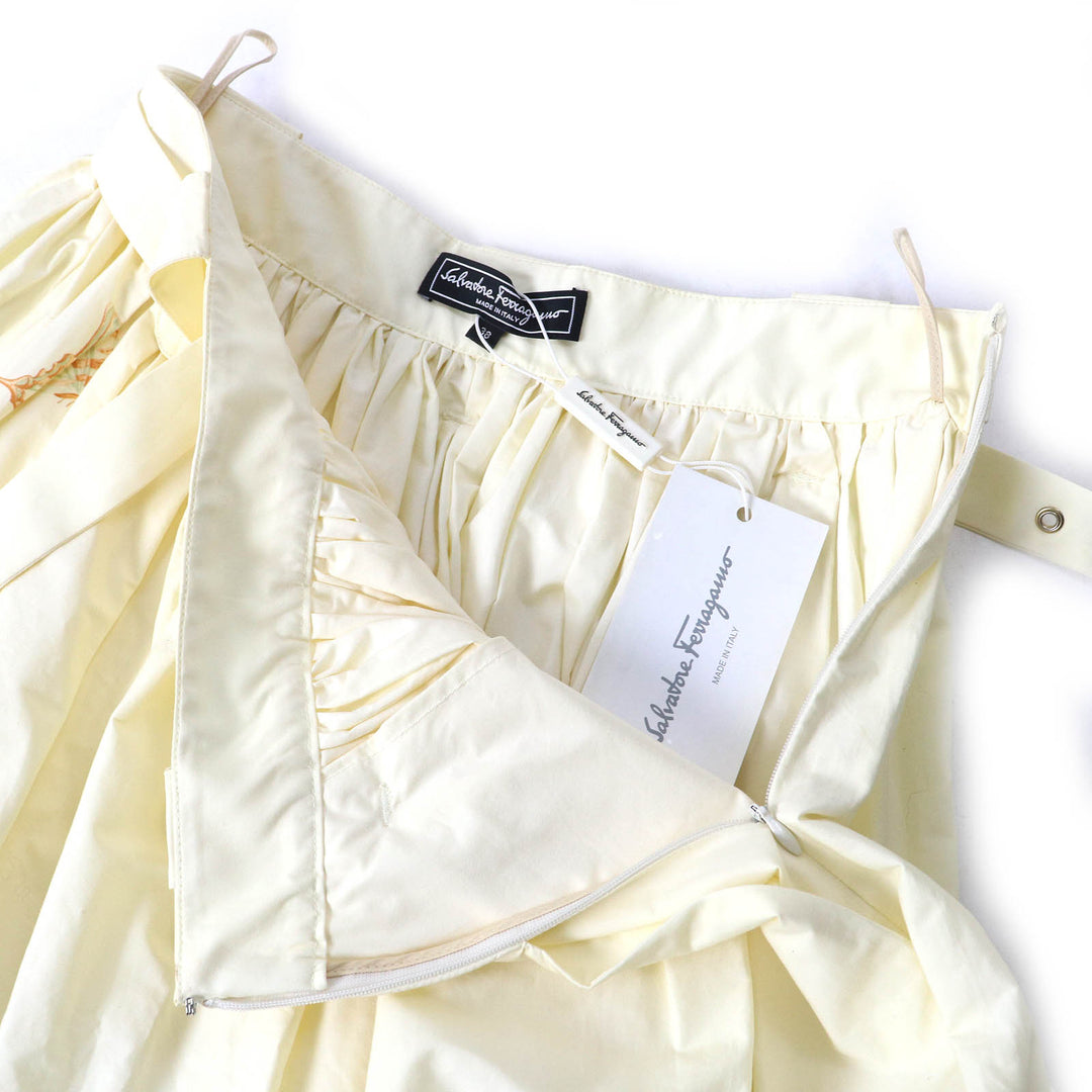 Pristine Salvatore Ferragamo flare skirt Dragonfly Butterfly Grass Cream Brown