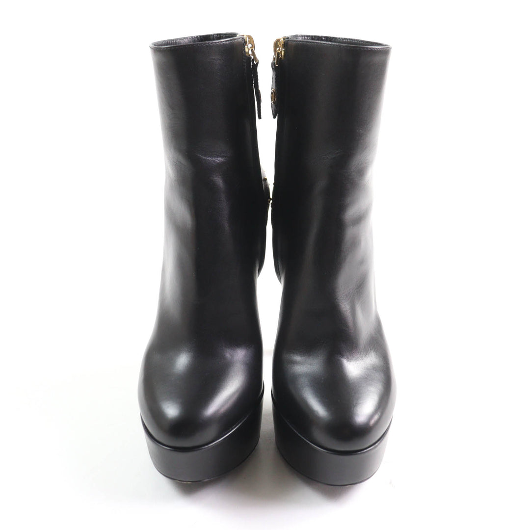 Excellent LOUIS VUITTON Ankle boots black leather Women 36