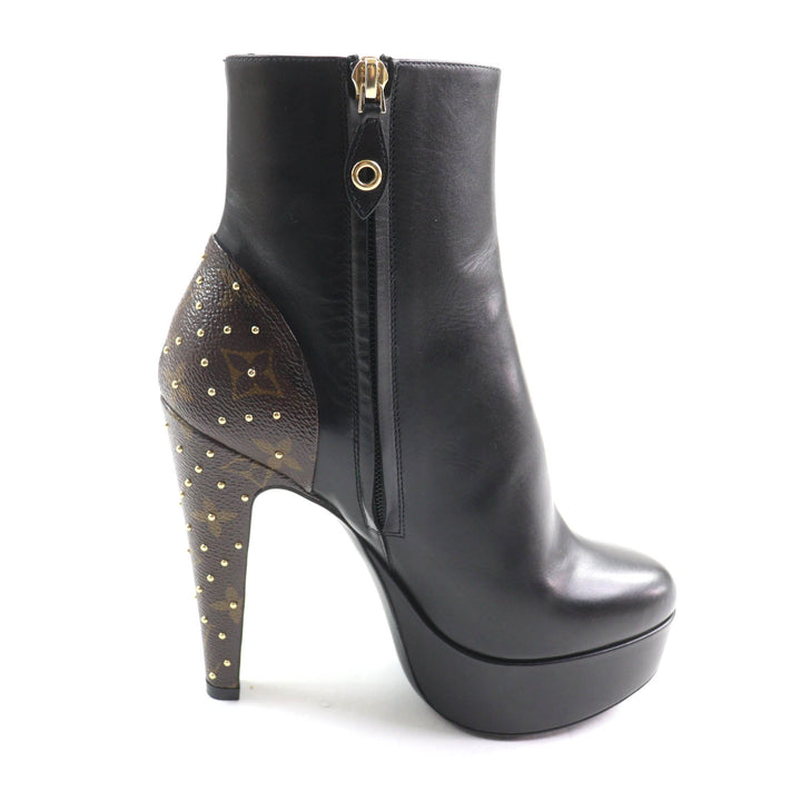 Excellent LOUIS VUITTON Ankle boots black leather Women 36