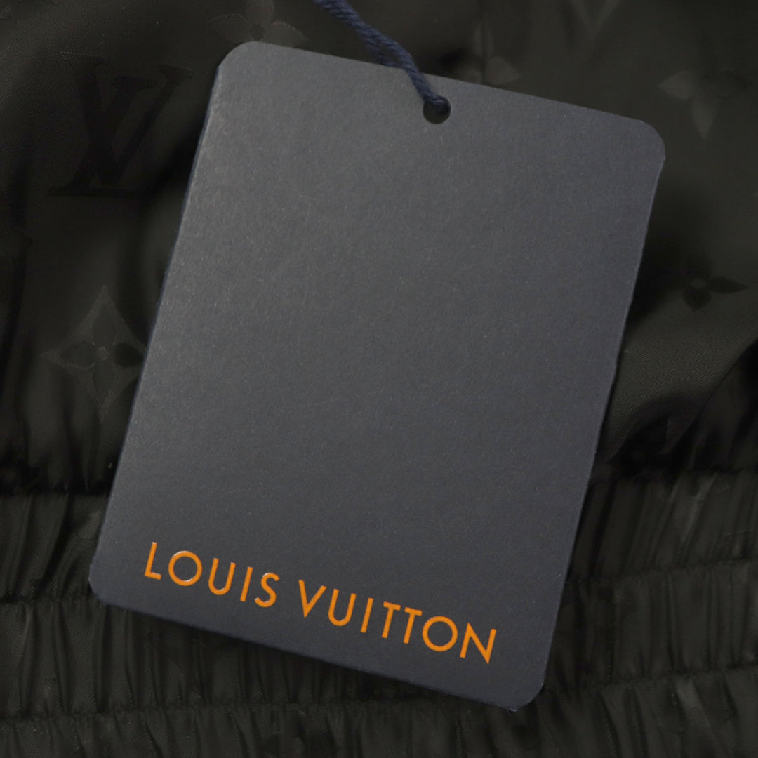 Great LOUIS VUITTON Bomber jacket black cotton mens M