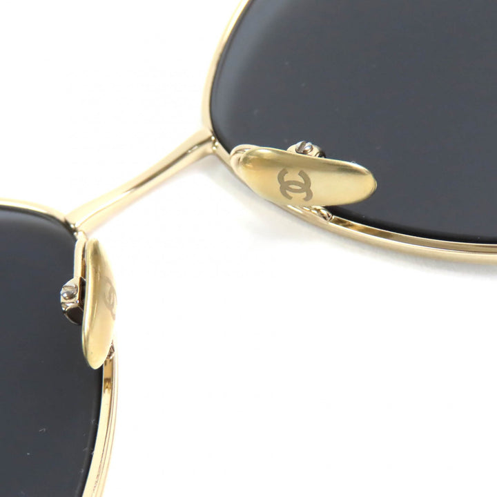 Excellent CHANEL sunglasses COCO Mark Frame: gold black Women 4274Q C395/T8