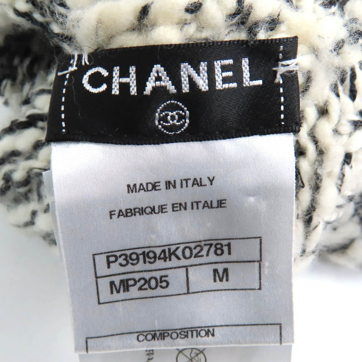 Very Good CHANEL gloves COCO Mark Rhinestone Knit Mittens White black Women M P39194