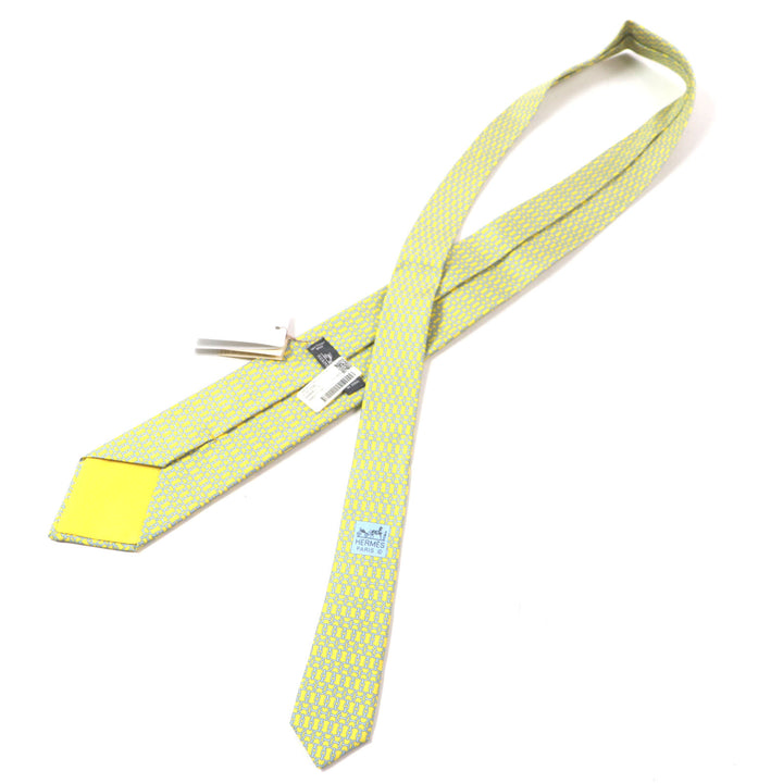 Pristine HERMES tie Purchased in 2020 Cravatt Chain All-over Pattern silk mens