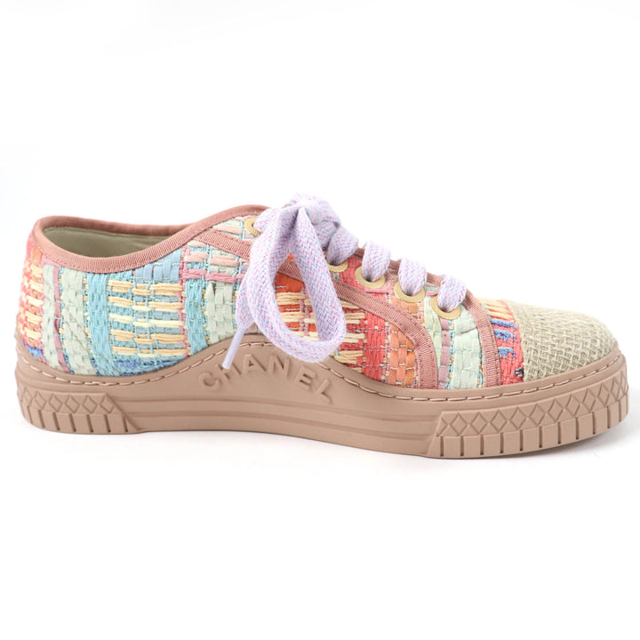 Pristine CHANEL Low cut sneakers COCO Mark Tweed Leather multicolor Women 34