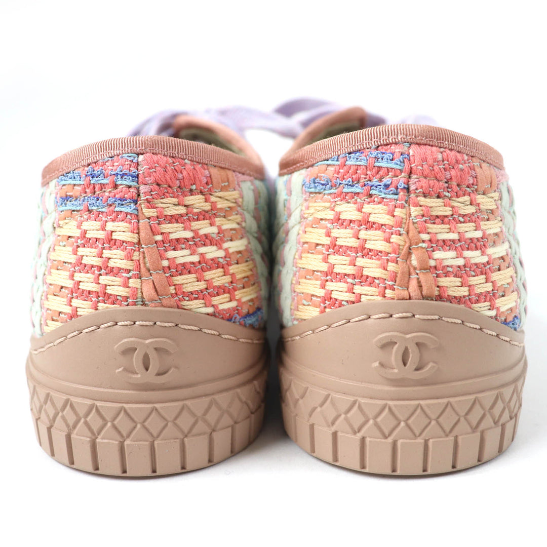 Pristine CHANEL Low cut sneakers COCO Mark Tweed Leather multicolor Women 34