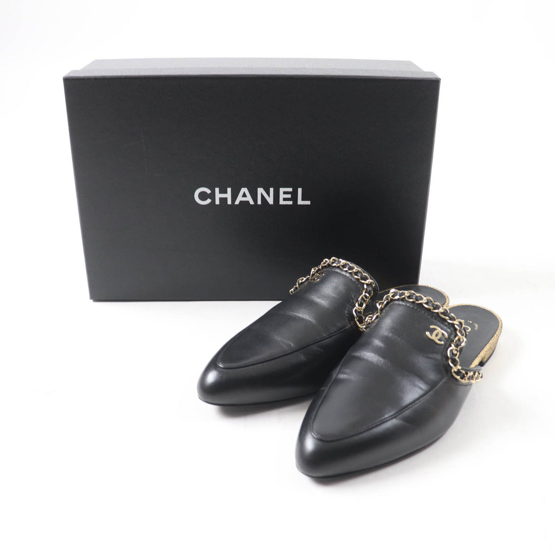 Pristine CHANEL Mule COCO Mark Chain embellished black leather Women 37.5 19A
