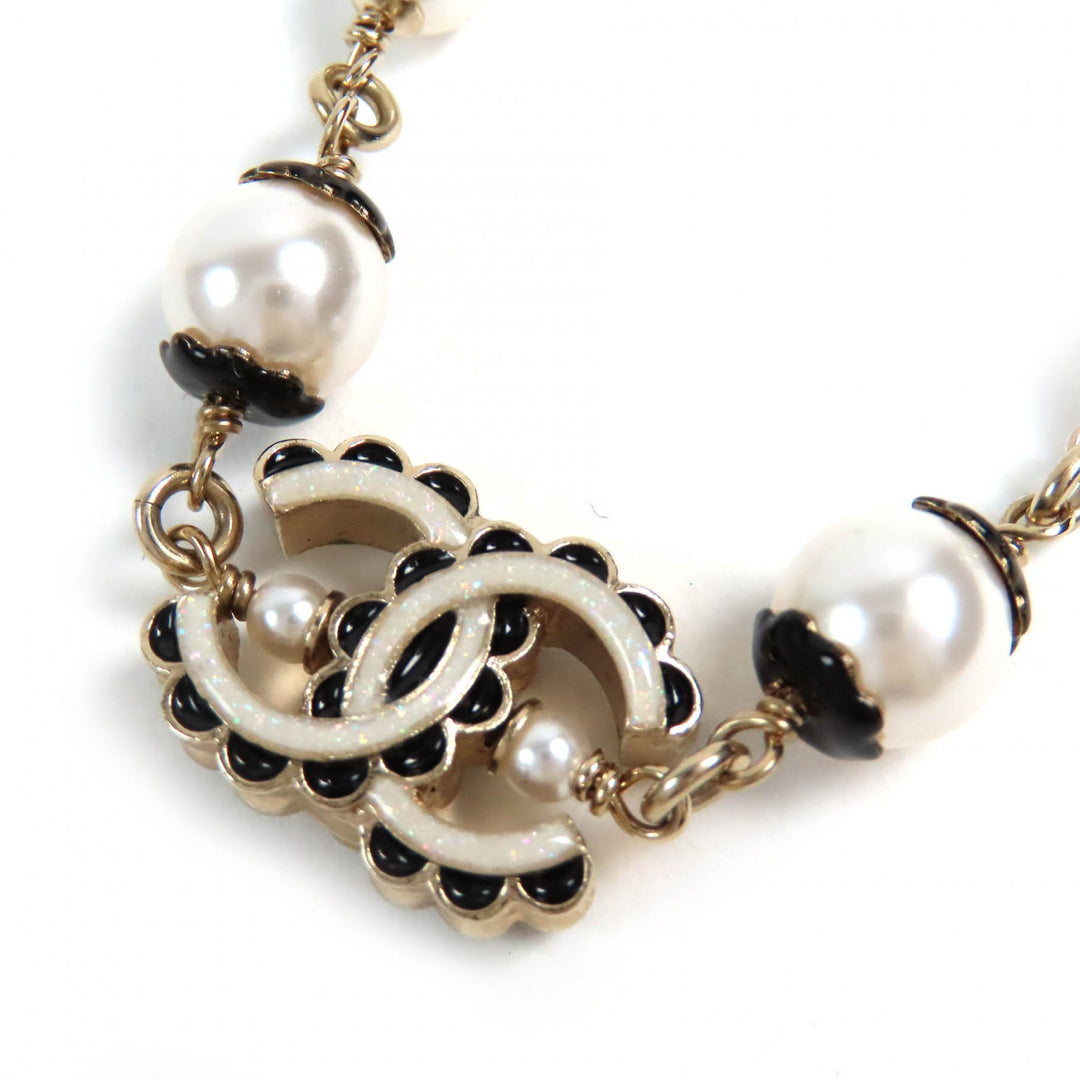 Pristine CHANEL choker COCO Mark Pearl Necklace Gold Black White Women ABE157