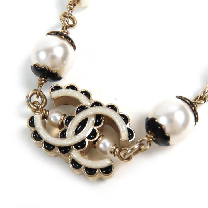 Pristine CHANEL choker COCO Mark Pearl Necklace Gold Black White Women ABE157