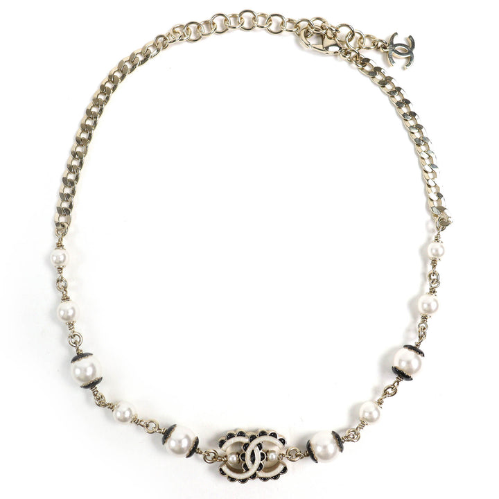 Pristine CHANEL choker COCO Mark Pearl Necklace Gold Black White Women ABE157