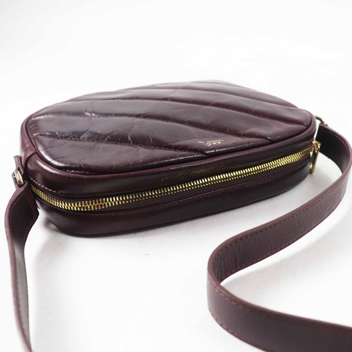 Excellent A.P.C. Shoulder Bag quilting Bordeaux series leather Women