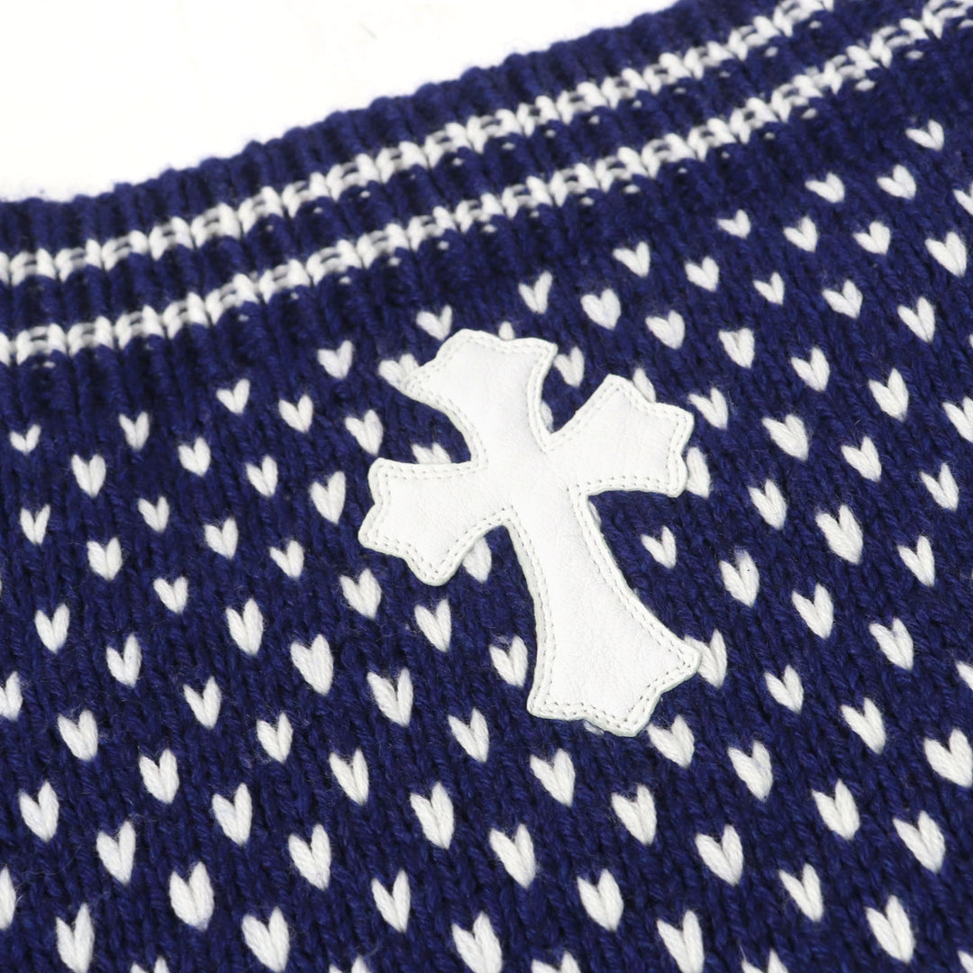 Great CHROME HEARTS sweater Both sleeves have CH plus patches