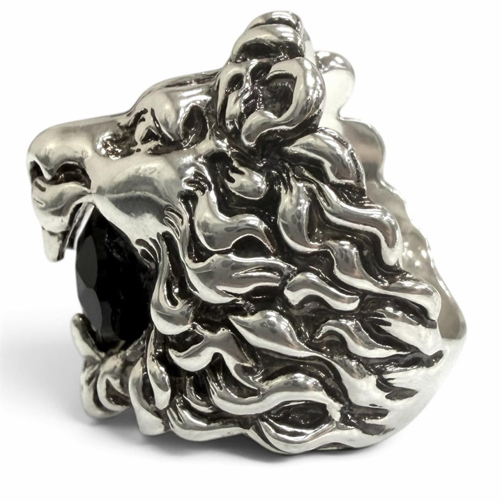 Excellent GUCCI Ring Lion head Silver black Colored stone mens