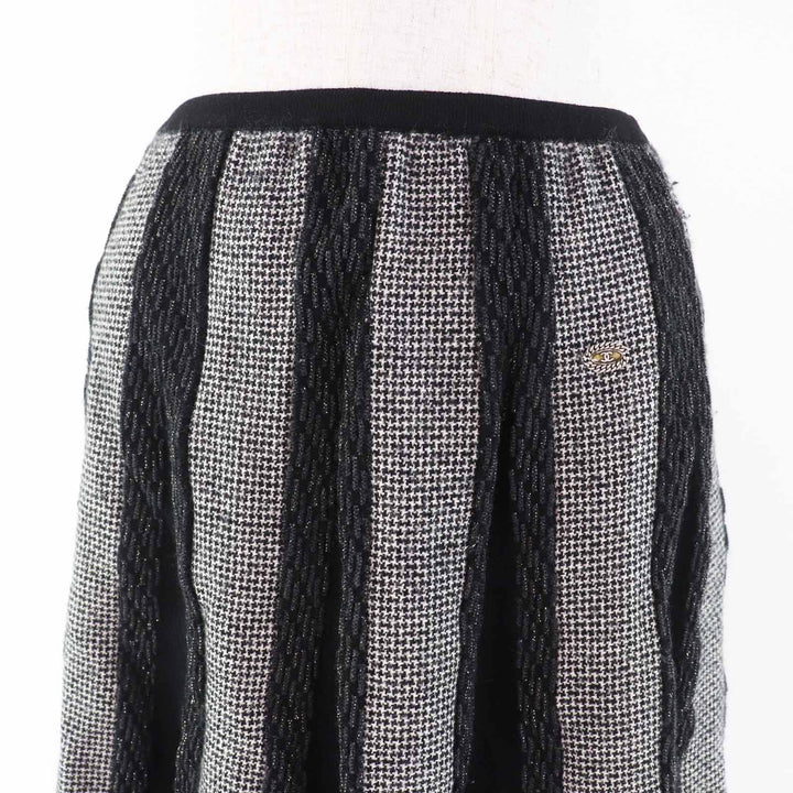 Excellent CHANEL skirt Comes with COCOMark plate Black gray white wool Women 40 05A P26661