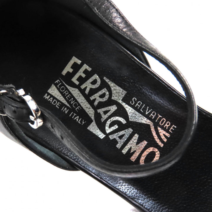 Excellent Salvatore Ferragamo Sandals Vara Bow Ankle Strap black leather Women