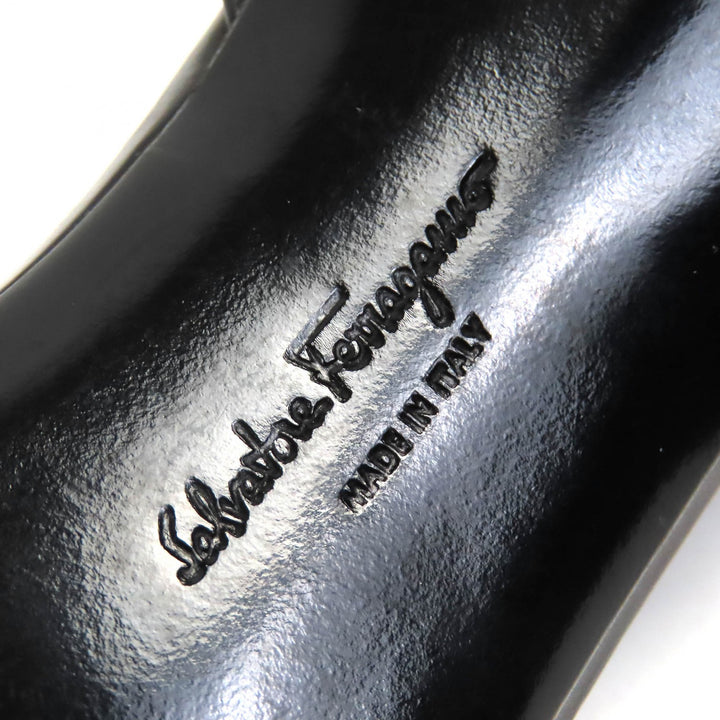 Excellent Salvatore Ferragamo Sandals Vara Bow Ankle Strap black leather Women