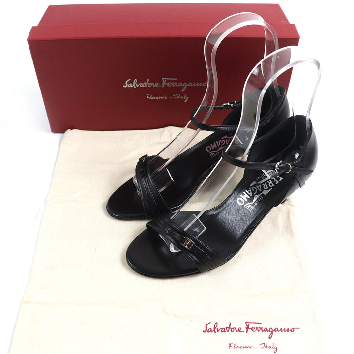 Excellent Salvatore Ferragamo Sandals Vara Bow Ankle Strap black leather Women
