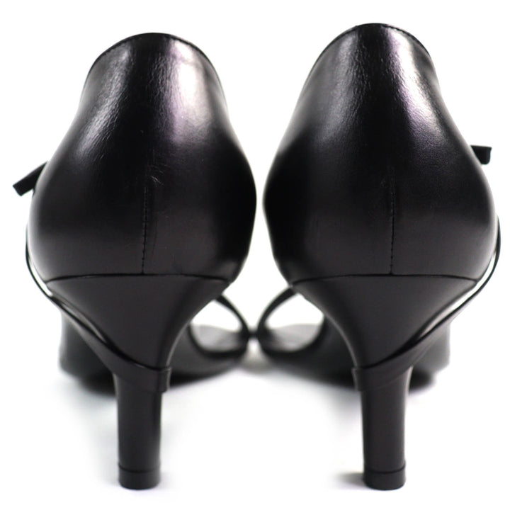 Excellent Salvatore Ferragamo Sandals Vara Bow Ankle Strap black leather Women