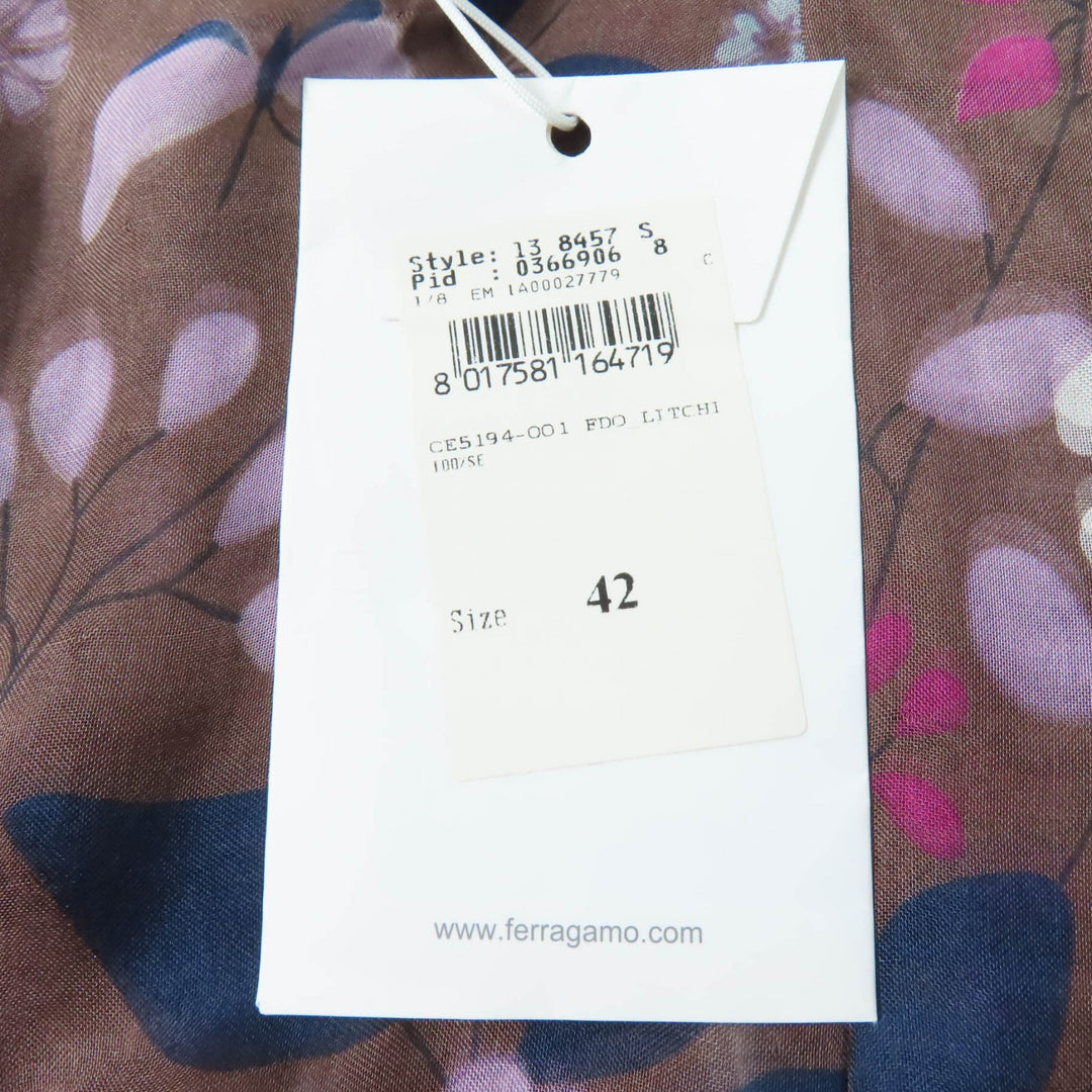 Pristine Salvatore Ferragamo flare skirt Flower and logo print Brown silk Women