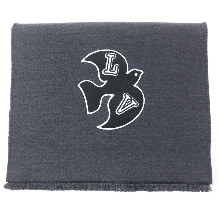 Excellent LOUIS VUITTON Scarf Echarpe LV Harmony with logo patch gray wool M77944