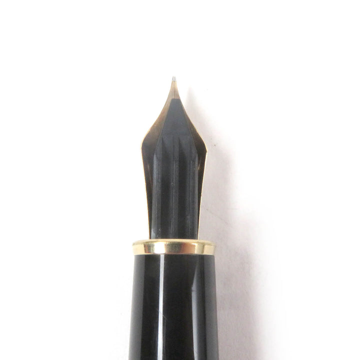 Very Good MONTBLANC fountain pen Meisterstück Classic Cap type black 14K mens
