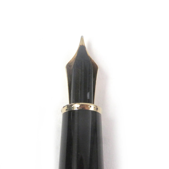 Very Good MONTBLANC fountain pen Meisterstück Classic Cap type black 14K mens