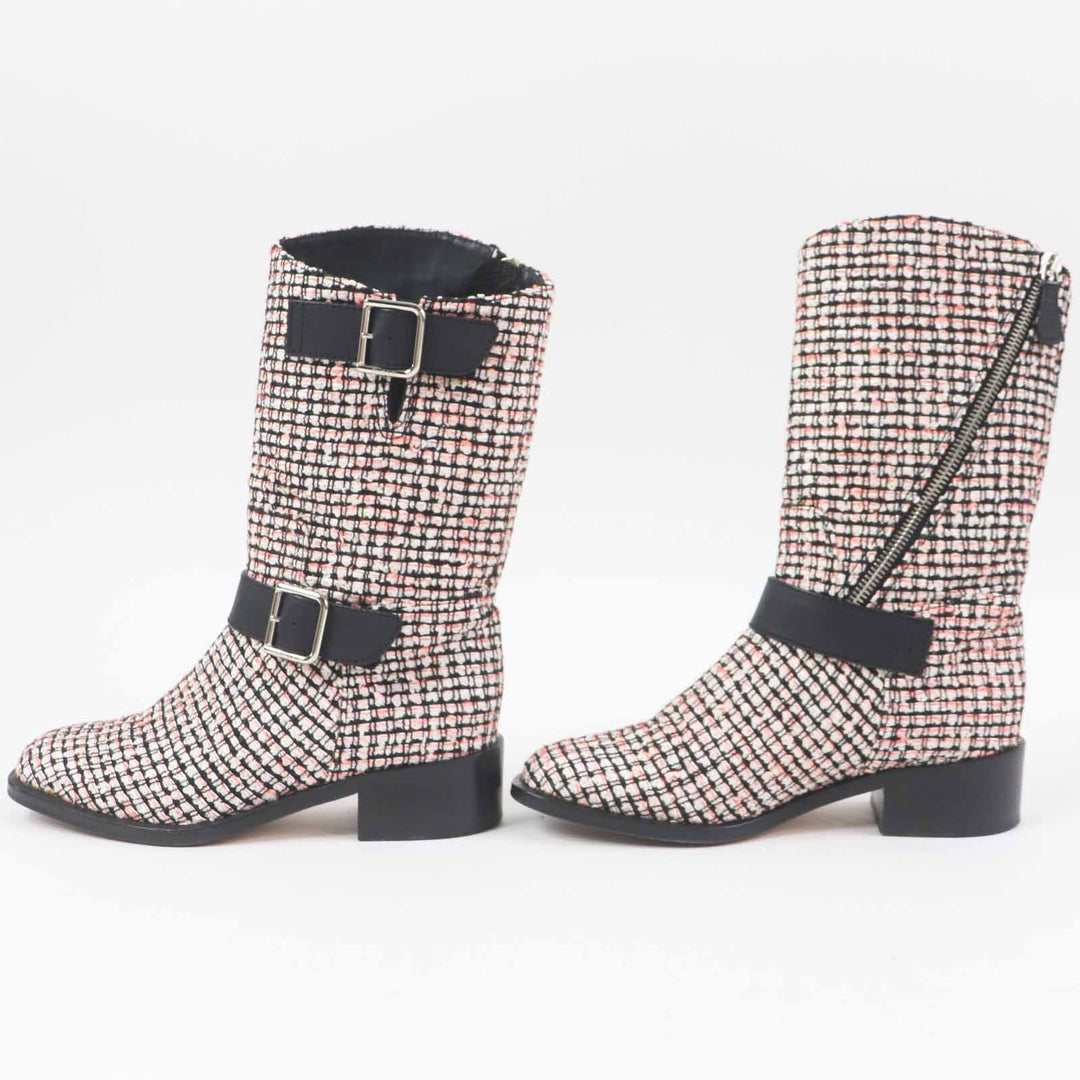Great CHANEL Boots COCO Mark Side Zip Shoes Tweed Leather Engineer Boots tweed G27805