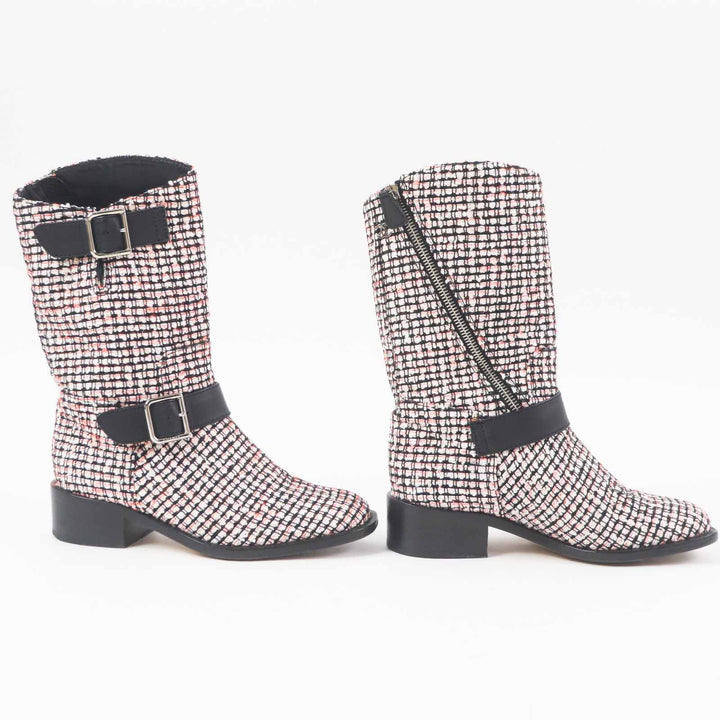 Great CHANEL Boots COCO Mark Side Zip Shoes Tweed Leather Engineer Boots tweed G27805