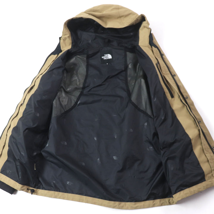 Great THE NORTH FACE Mountain Light Jacket GORE-TEX Beige black Nylon mens M NP62236
