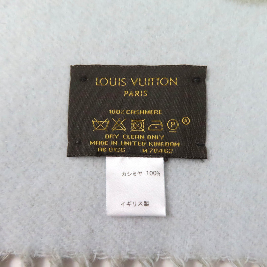 Great LOUIS VUITTON Stall Escalp Reykjavik Gray light blue cashmere M70462