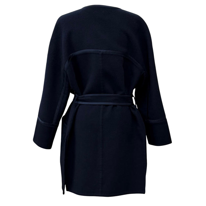 Great Loro Piana coat Belted, concealed placket, collarless Navy cashmere L
