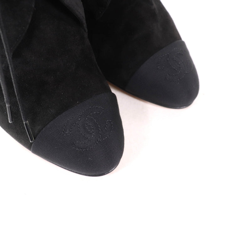 Excellent CHANEL Ankle boots COCO Mark black Suede leather Women 35.5 G33443